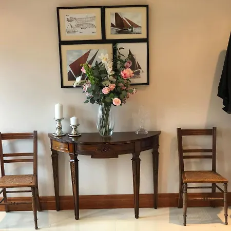 Connemara. 3 Bedroom, 8 Bed, Galway