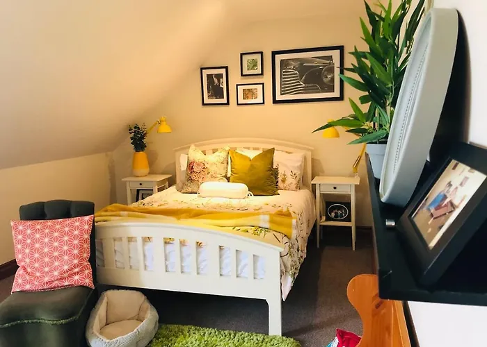 Connemara. 3 Bedroom, 8 Bed, * Galway