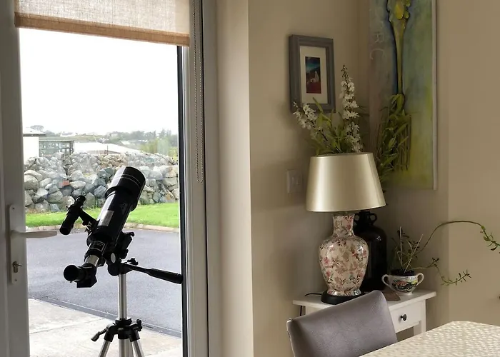 Connemara. 3 Bedroom, 8 Bed, * Galway