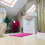 Connemara. 3 Bedroom, 8 Bed, Ferienhaus *