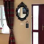Connemara. 3 Bedroom, 8 Bed, *