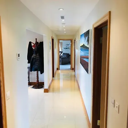 Connemara. 3 Bedroom, 8 Bed, Semesterbostad
