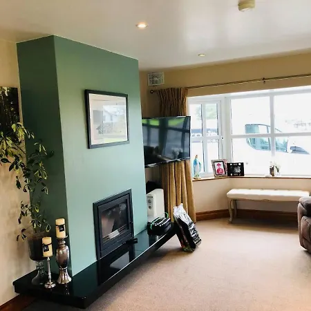 Connemara. 3 Bedroom, 8 Bed, Nyaraló