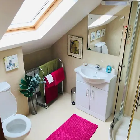 Connemara. 3 Bedroom, 8 Bed, Feriehus *