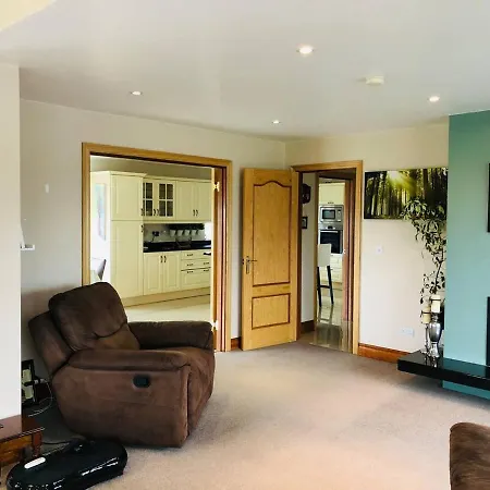Connemara. 3 Bedroom, 8 Bed, Semesterbostad *