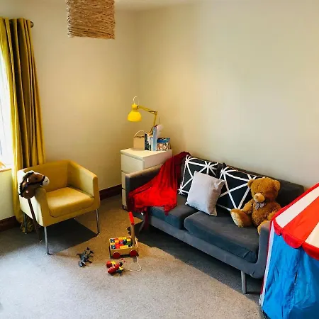 Connemara. 3 Bedroom, 8 Bed, Galway