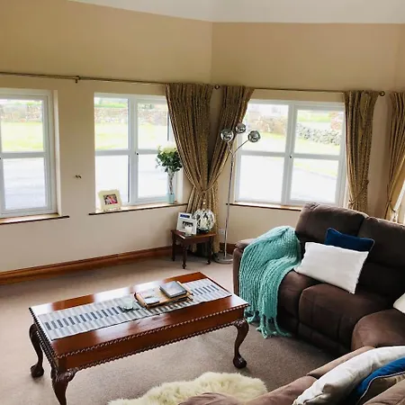 Nyaraló Connemara. 3 Bedroom, 8 Bed, Galway