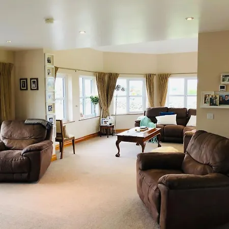 Connemara. 3 Bedroom, 8 Bed, Semesterbostad