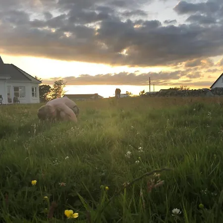 Connemara. 3 Bedroom, 8 Bed, *