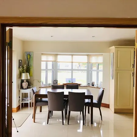 Semesterbostad Connemara. 3 Bedroom, 8 Bed, Galway