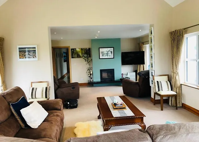Casa vacanze Connemara. 3 Bedroom, 8 Bed, *