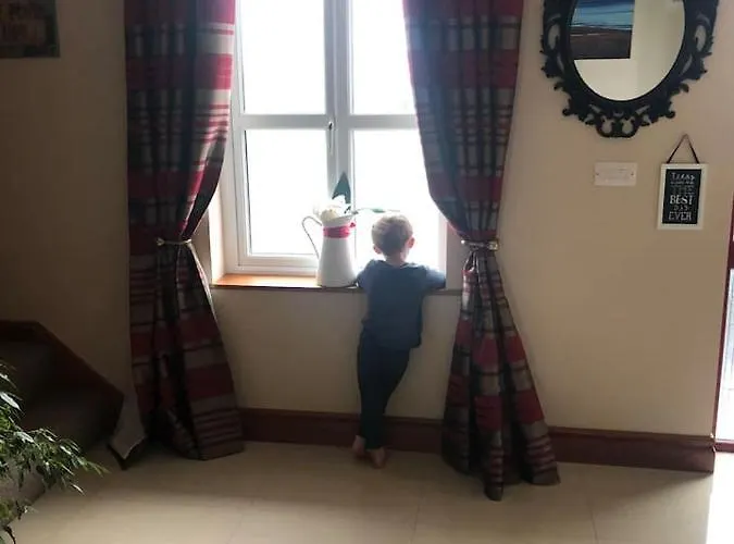 Connemara. 3 Bedroom, 8 Bed, Casa vacanze Galway