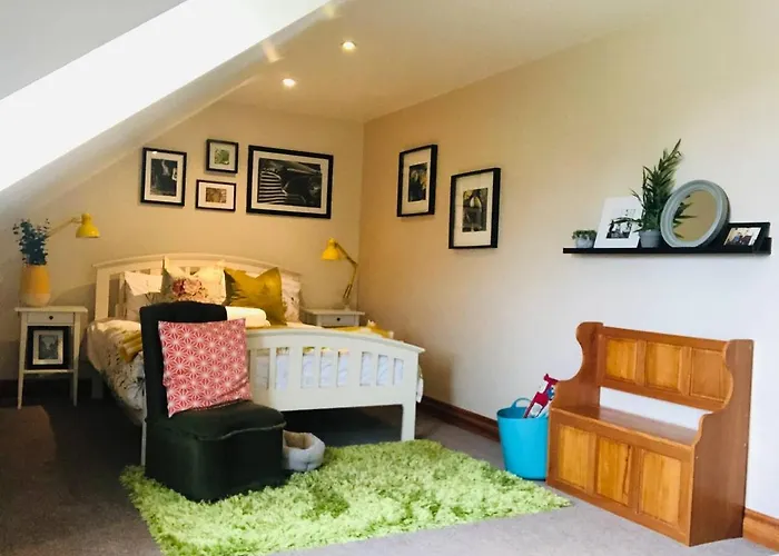 Connemara. 3 Bedroom, 8 Bed, * Galway