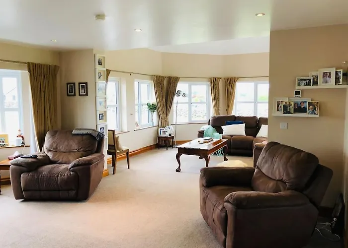 Connemara. 3 Bedroom, 8 Bed, Casa vacanze