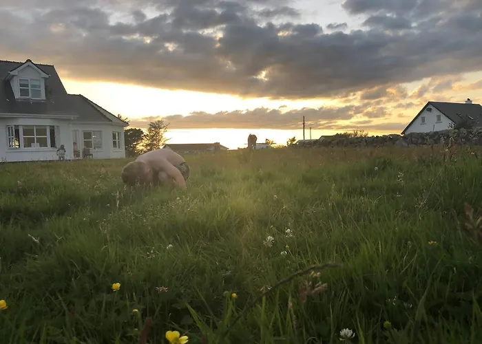 Connemara. 3 Bedroom, 8 Bed, *