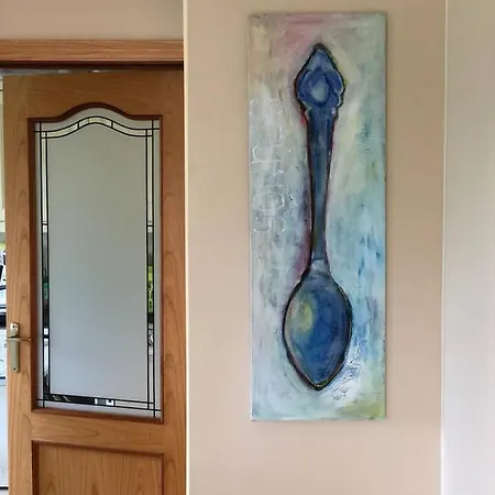 Сasa de vacaciones Connemara. 3 Bedroom, 8 Bed, *