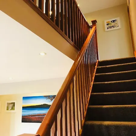 Connemara. 3 Bedroom, 8 Bed, *